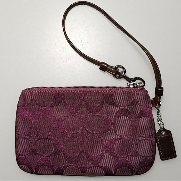 Coach Classic Signature Optic Lurex Wristlet Wallet - Picture 2 of 16